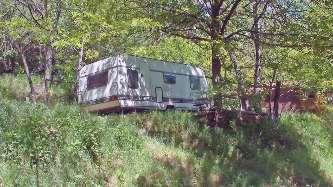 Camping Le P'Tit Bonheur Escaro エクステリア 写真